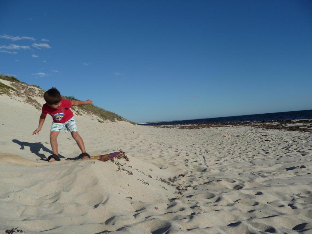 Centrebreak Beach Stay Green Head Exteriör bild